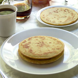 Low Carb Coconut Flour Pancakes