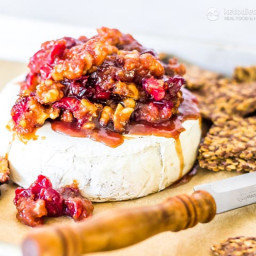 Low-Carb Cranberry and Walnut Baked Brie