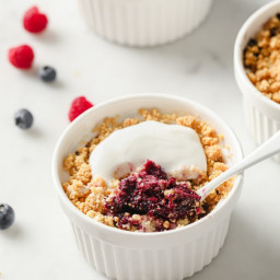 Low Carb Easy Berry Cobblers