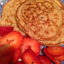 Low Carb Oatmeal Pancakes
