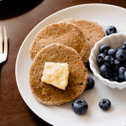 Low-Carb Pancakes (Dairy-Free, Egg-Free, Gluten + Grain-Free) – Prett