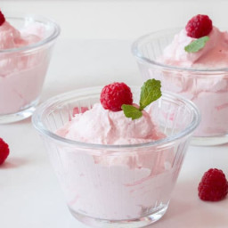 Low Carb Raspberry Mousse with Stevia Sweetener