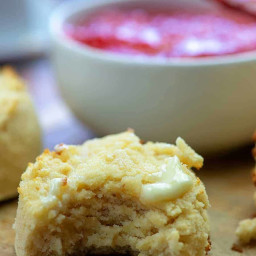 Low Carb Sour Cream Biscuits