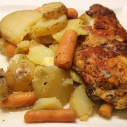 Low-FODMAP Slow Cooker Chicken Thighs and Carrots