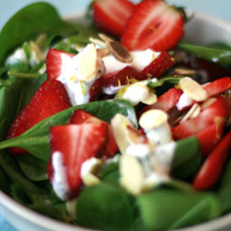 Low Fat Poppy Seed Dressing with Spinach Strawberry Salad