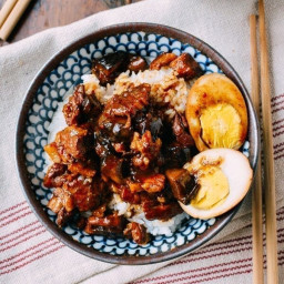 Lu Rou Fan (Taiwanese Braised Pork Rice Bowl)