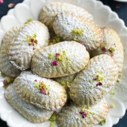 Maamoul Cookies with Pistachio