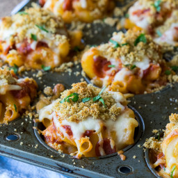Mac and Cheese Pizza Cups