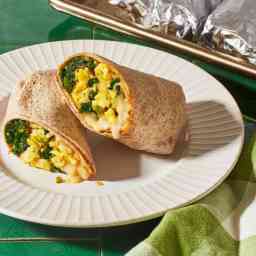 Make-Ahead Freezer Breakfast Burritos with Eggs, Cheese & Spinach