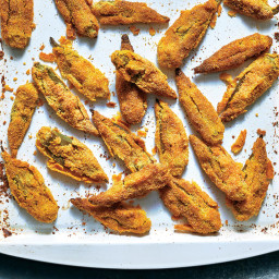 Make Crunchy Oven-Fried Smashed Okra With Just 142 Calories