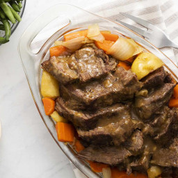 Make the Perfect Pot Roast With Potatoes and Carrots