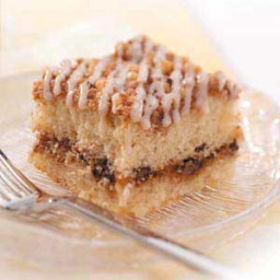 makeover-crumb-coffee-cake-recipe-1772260.jpg