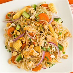 malaysian-tangy-noodle-salad-1504258.jpg