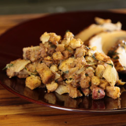 Mama T's Thanksgiving Stuffing