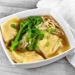 Mama Yu's Wonton Noodle Soup