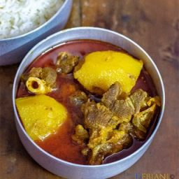 Mangshor Jhol (Bengali light Mutton curry with big fat Potato chunks)