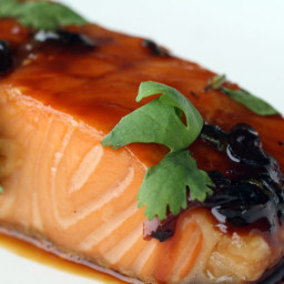Maple and Soy-Glazed Salmon with Garlic and Ginger Recipe