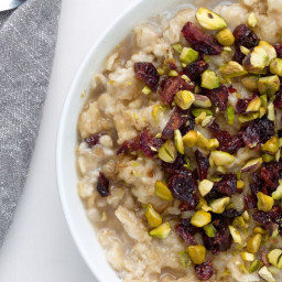 Maple Oatmeal with Cranberries and Pistachios