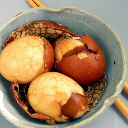 Marbled Chinese Tea Eggs - pressure cooker recipe