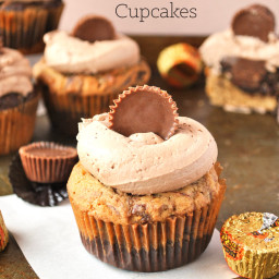 Marbled Reese’s Peanut Butter Cup Cupcakes