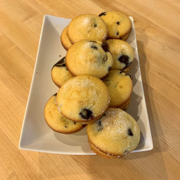 Mary Berry's Blueberry and Vanilla Muffins