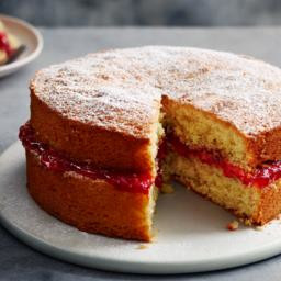 Mary Berry's easy Victoria sandwich