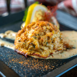 Maryland Style Keto Crab Cakes with Remoulade Sauce