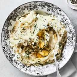 Mashed Potatoes with Herb-Infused Cream and Chives