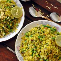 Matar Poha Recipe (Flattened Rice Stir Fry with Green Peas)