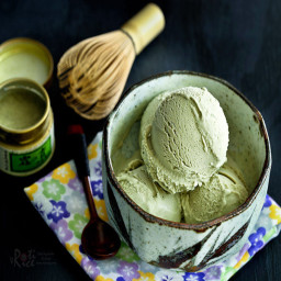 Matcha Aisu (Green Tea Ice Cream)