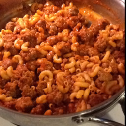 Meatball and Macaroni Supper