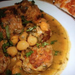 meatballs-with-chick-peas-and-prese.jpg