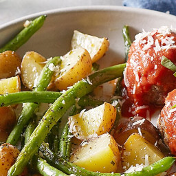 Meatballs with Roasted Green Beans & Potatoes