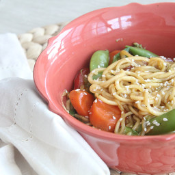Meatless Mondays: Inspiralized Vegetable Lo-Mein