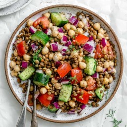 Mediterranean Chickpea Salad [With Lentils]