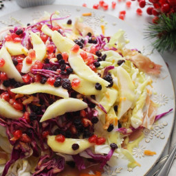 Mediterranean Christmas Dinner: Cabbage pear salad