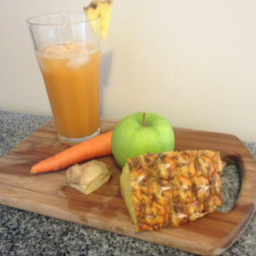 Mel's Smooth Carrot Pineapple Juice