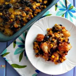 Mexican Tator Tot Casserole – Tots never go out of style on the dinner tabl