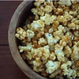 microwave-caramel-popcorn-1348759.jpg