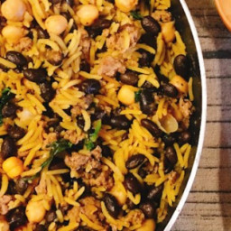 Middle Eastern Rice with Black Beans and Chickpeas Recipe
