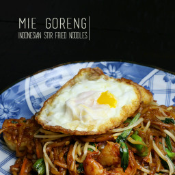 Mie Goreng (Indonesian Stir-fried Noodles)
