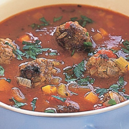 Minestrone with meatballs