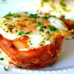 Mini Bacon Egg and Toast Cups