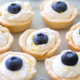 (Mini) Lemon Blueberry Cream Tarts