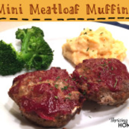 mini-meatloaf-muffins-2043912.jpg