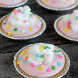 Mini Pink Pudding Pies
