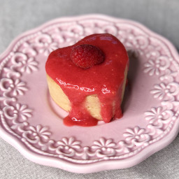 Mini Raspberry-Lemon Cheesecakes