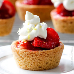 Mini Strawberry Pies with Sugar Cookie Crust