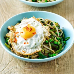 Miso noodles with fried eggs