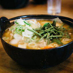 Miso Udon Noodle Soup (Miso Nikomi Udon)